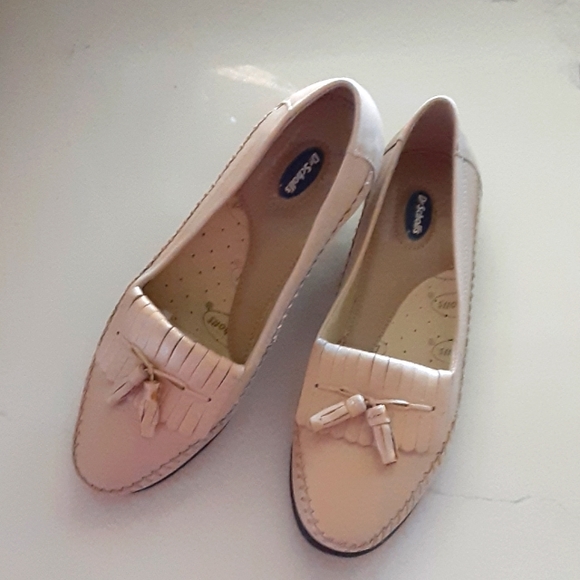 🆕️ Dr Scholl's Cream Size 7 1/2 Loafers Shoes - Picture 14 of 16